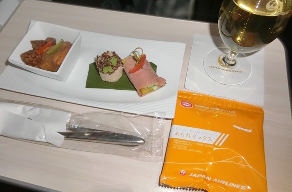 JAL 日本航空 ビジネスクラス クアラルンプール成田 機内食